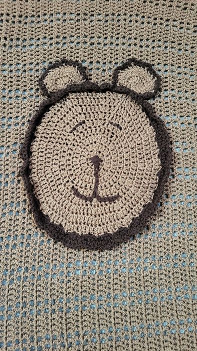 Kocyk dla dziecka rękodzieło szydełko koc miś 100x80