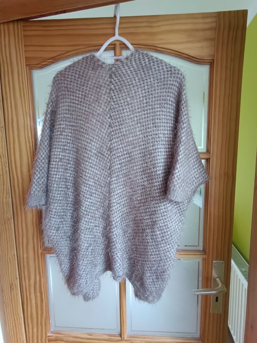 Sweter damski Amisu z krótkim rękawem rozmiar uniwersalny