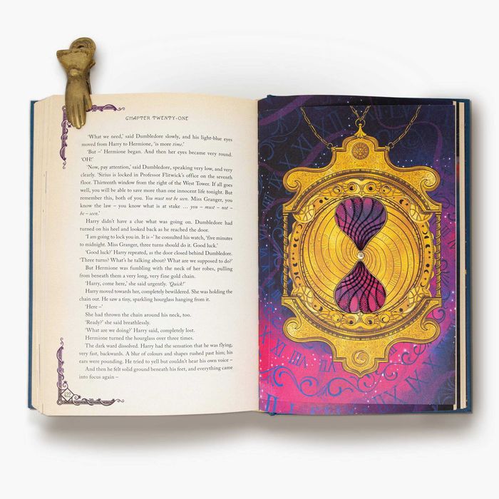 Книга Harry Potter and the Prisoner of Azkaban: Year 3 (MinaLima)