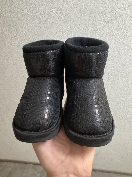Botas UGG Classic Mini Mirror Ball-Tam 27,5, em excelente estado