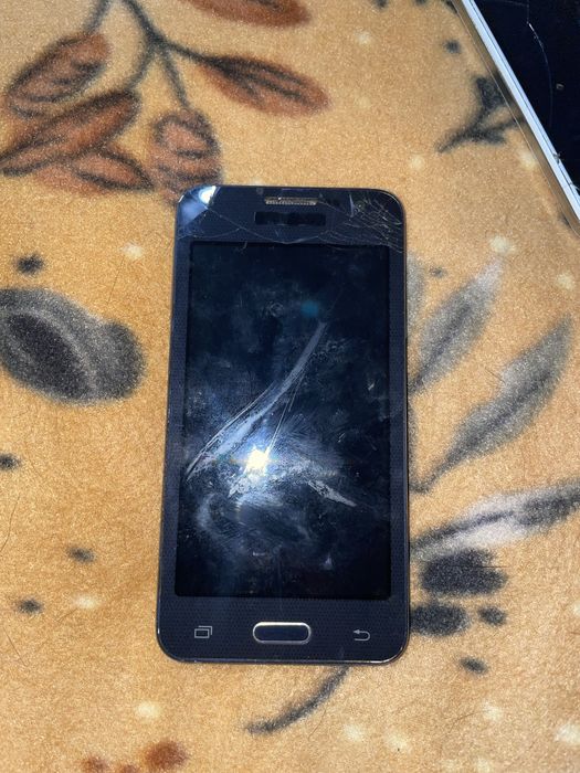 Samsung A3 (2015) На разбор или востановление