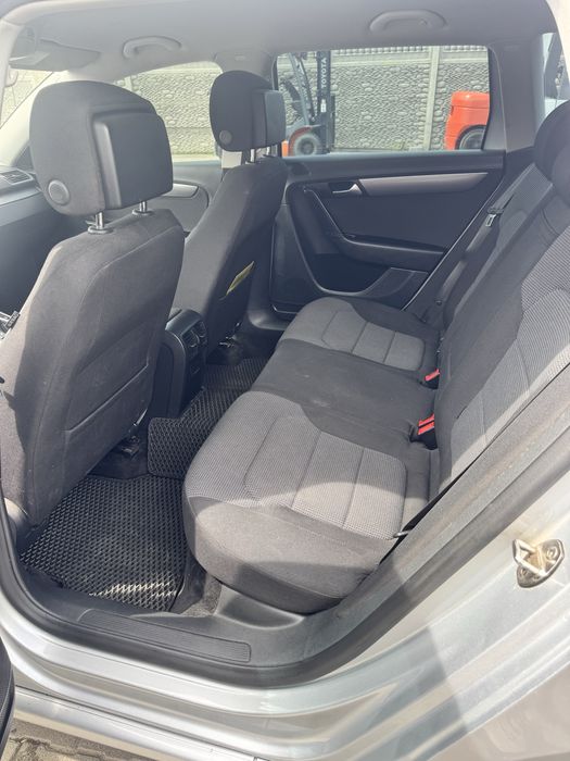 Volkswagen Passat 2013 VIN WVWZZZ3CZEE043947 фото оголошення 10 з 22