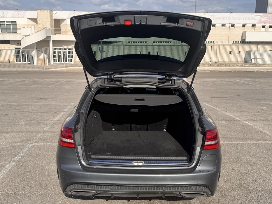 Mercedes c350e hibrido plug in 65 mil quilometros reais