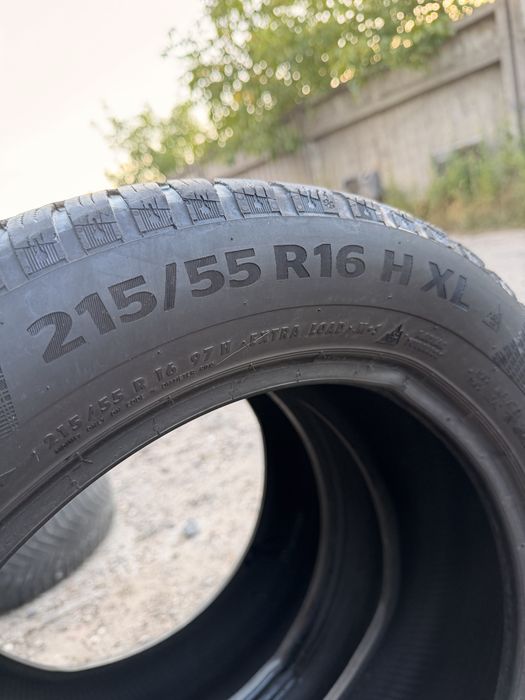 Зимова гума Continental Winter Сontact 215/55 R16