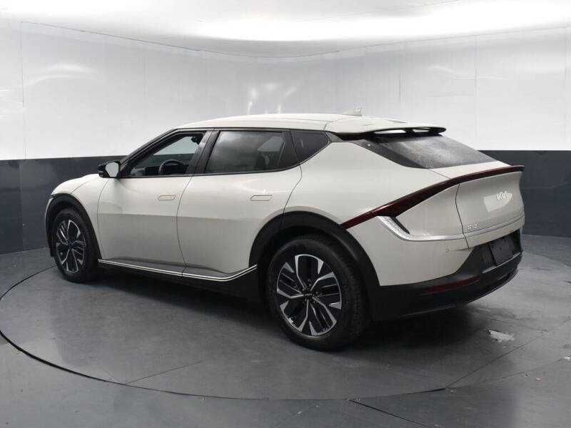 2024   Kia    EV6