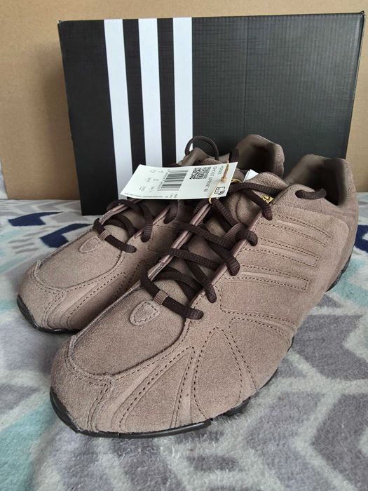 Sneakersy zamszowe Adidas Ghost Sprint brązowe - 40