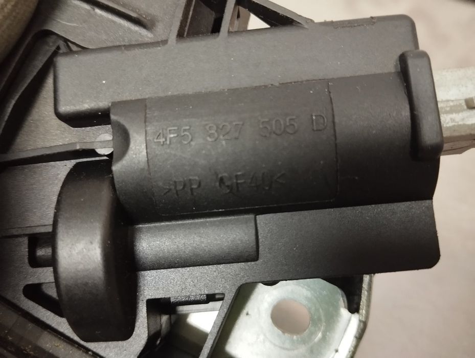 Fechadura / Fecho da Mala AUDI A4 B8 - 4F5827505D