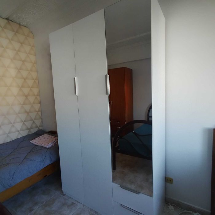 Arrendo quarto compartilhado