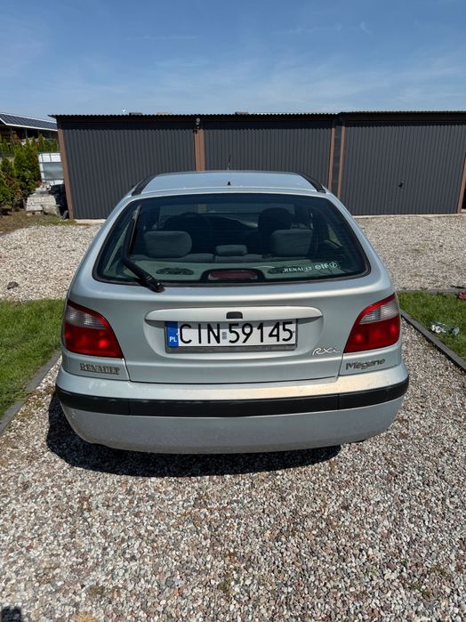 Renault Megane 1.6 benzyna 2000 rok