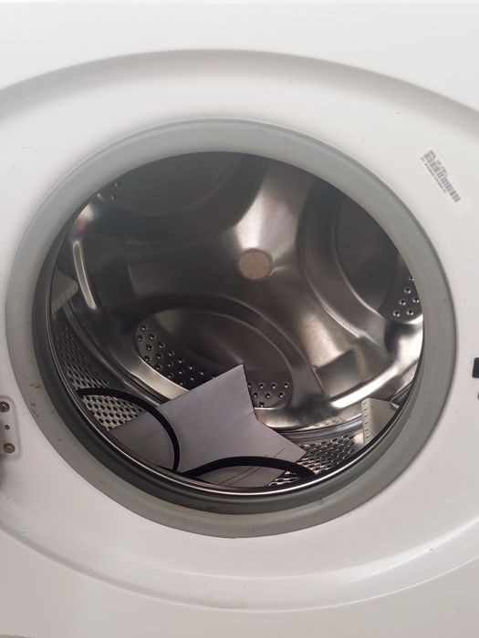 Продам стіральну машину на запчастини арістон