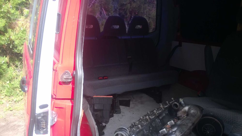 VW T5 2009r 2,5 TDI bez rdzy sprowadzony do opłat