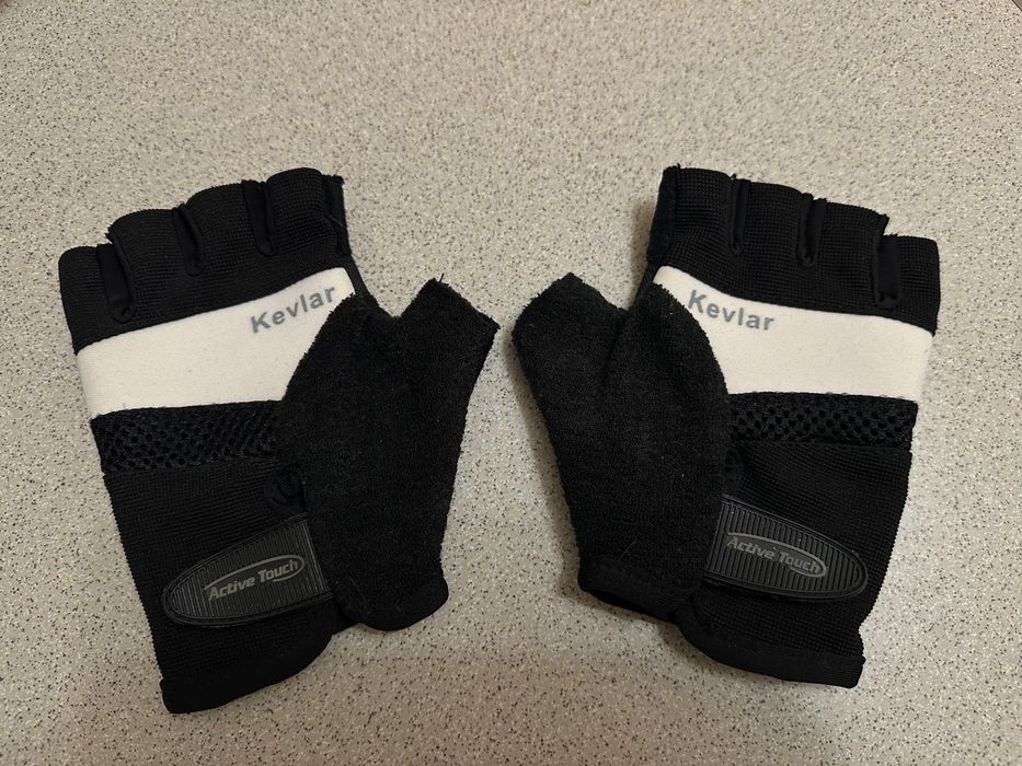 Kevlar Active Touch перчатки