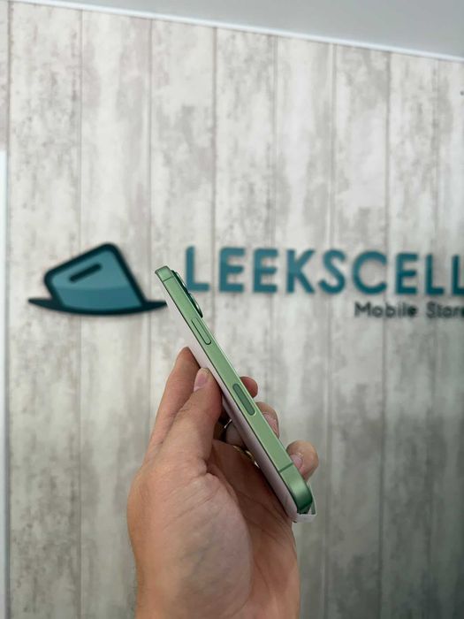 IPHONE 17 - 256GB - VERDE - Novo caixa aberta - c/ garantia