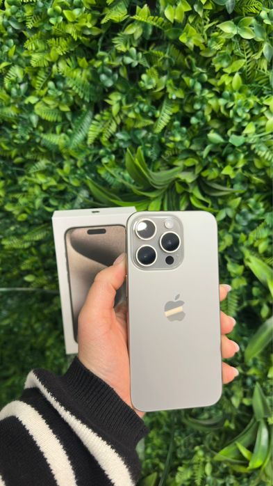 iPohone 15 Pro 256gb Natural Titanium