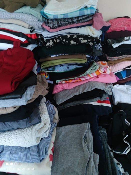 Paka ubrań damskich L XL 20 kg