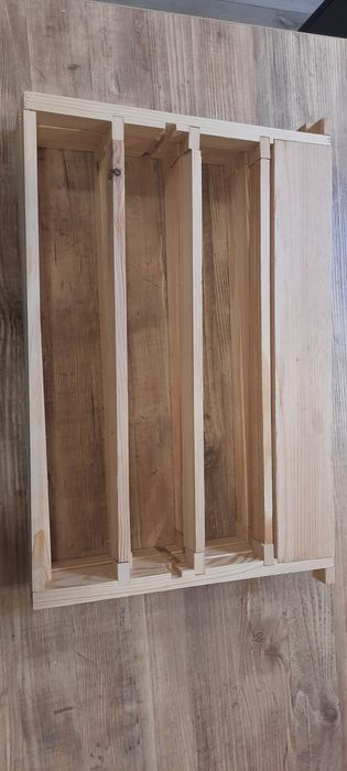 Прививочна рамка для виводу маток