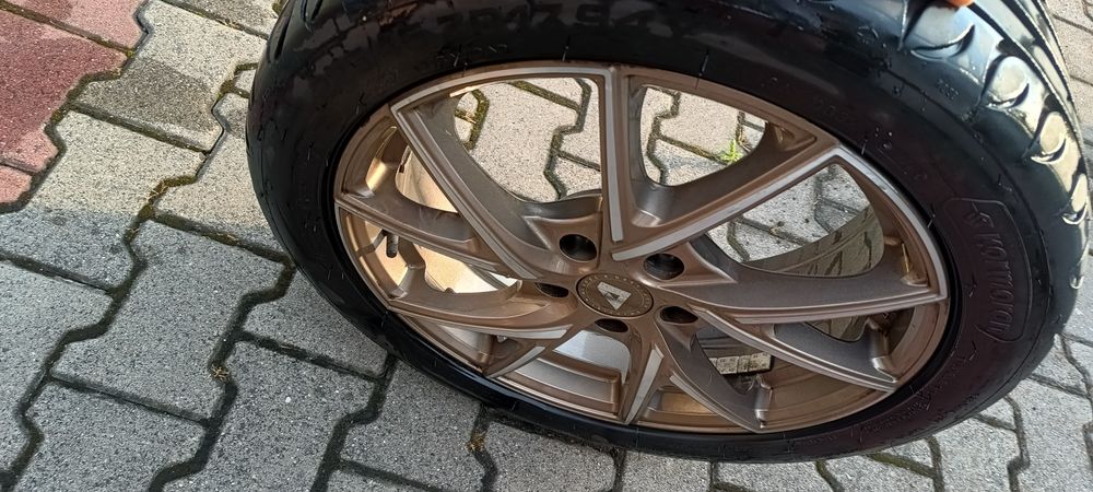 Piękne Aluski 17''