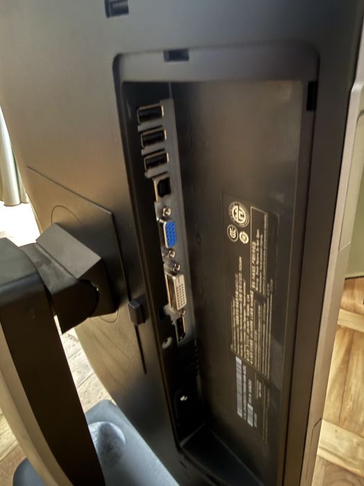 Монитор Dell P2314Ht