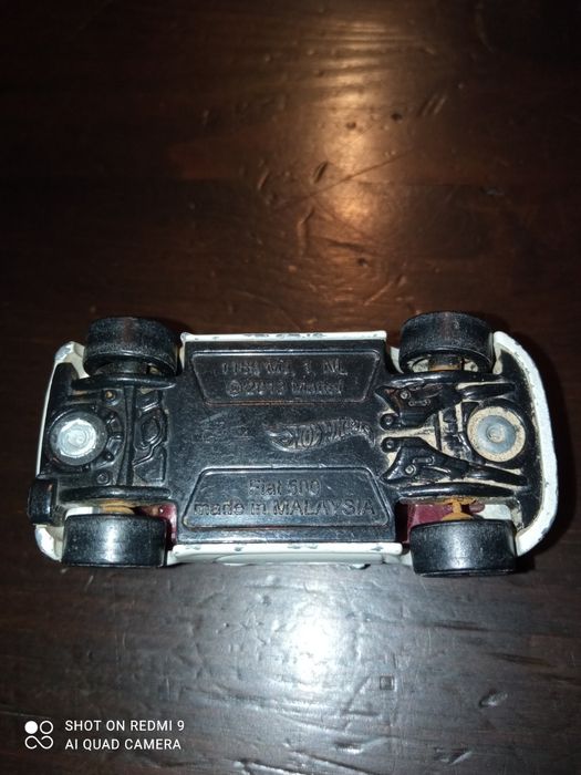 Fiat 500 hot wheels biały A