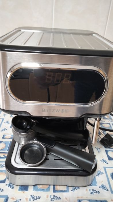 Máquina de café em pó64750934950529122