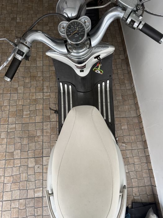 Scooter 125 c/mala
