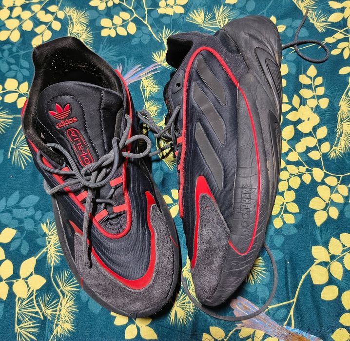 Buty sportowe Adidas Ozelia FC Bayern roz. 40 2/3