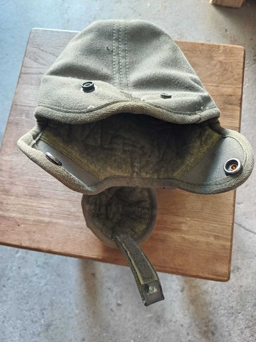 Cantil militar antigo