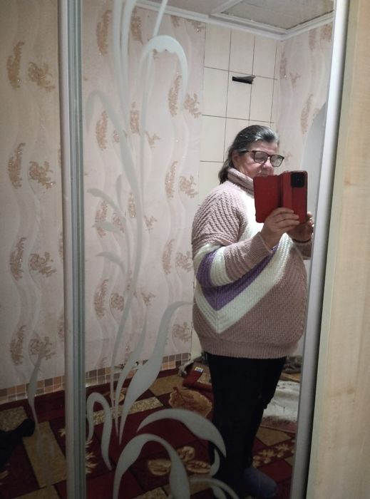 Вязанный свитер до ОГ 125см
