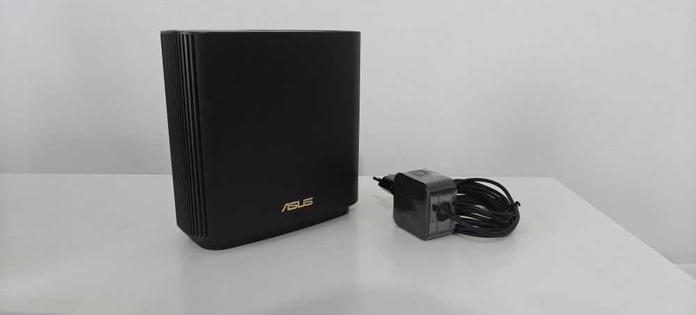 Router Mesh Wi-Fi 6 ASUS ZenWiFi AX (XT8) | Impecável