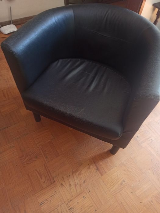 Poltrona IKEA preta