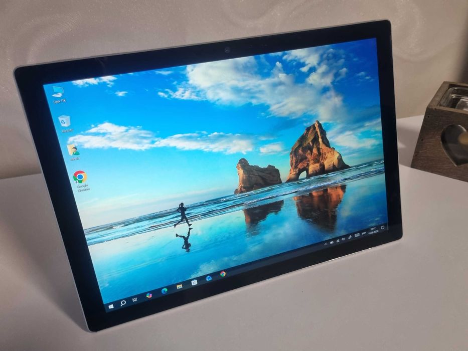 microsoft surface pro 5 1796 - купити планшети - Ціна на OLX.ua