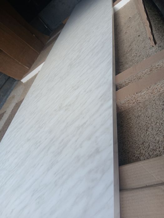 Blat kuchenny nowy 18mm  marmur carrara