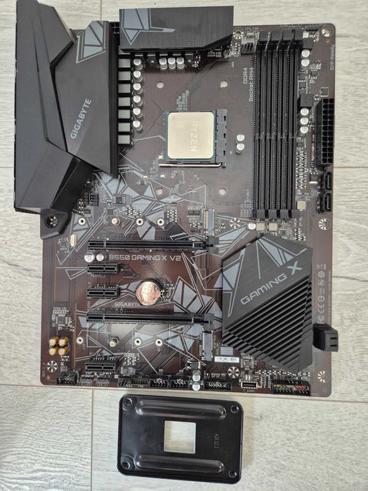 AM4 сет AMD Ryzen 9 5950X 4.9GHz 16ядер + ATX плата Gigabyte B550. Trade-IN