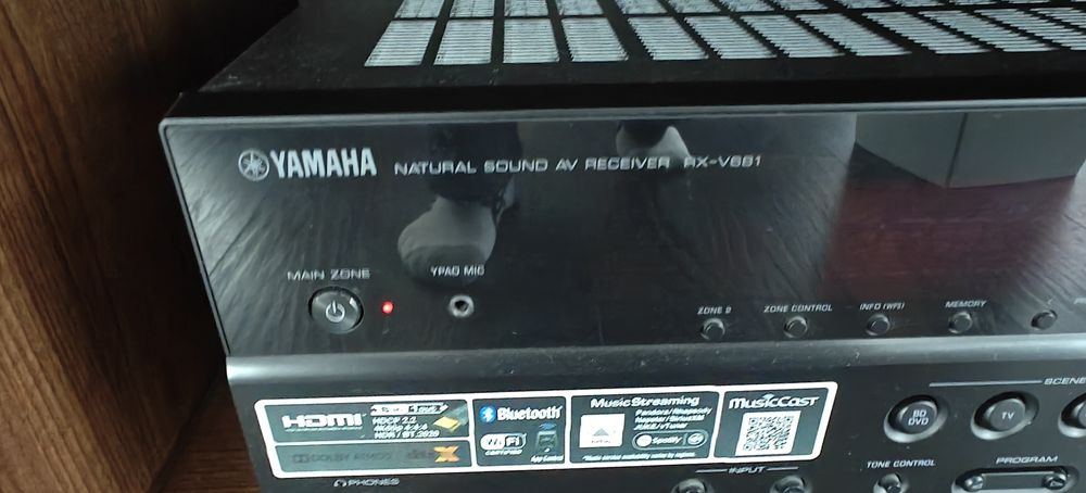 Amplituner Yamaha Rx-v681