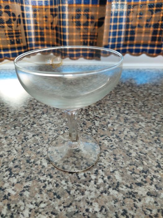 Taças de vidro antigas