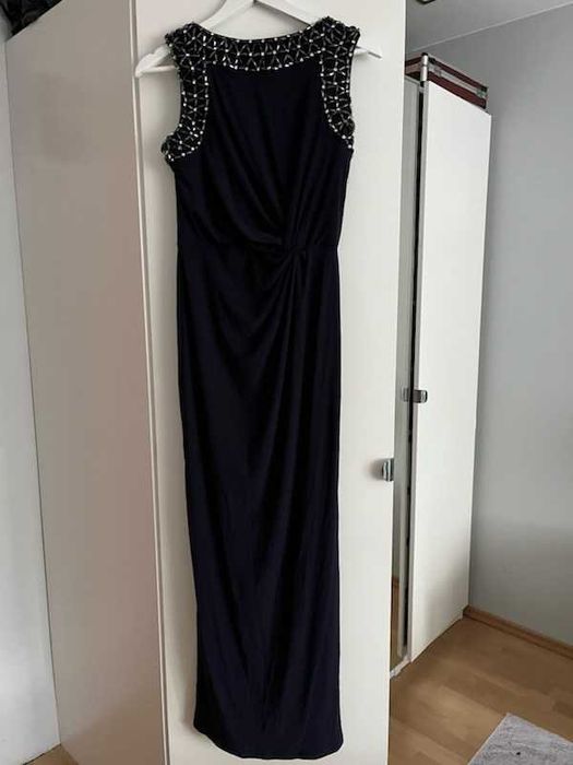 Piękna karnawałowa suknia