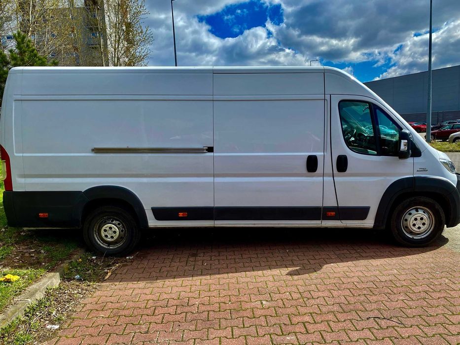 Transport Mebli - Przeprowadzki - Wywóz Starych Mebli Na PSZOK