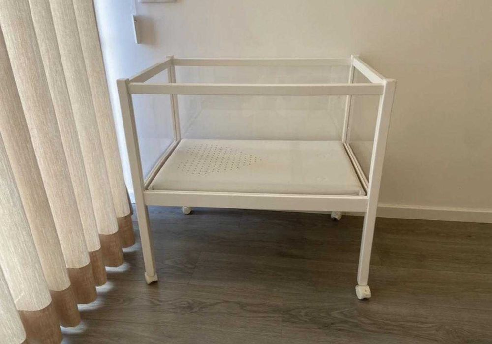 Mini berço ZARA HOME branco lacado em acrilico