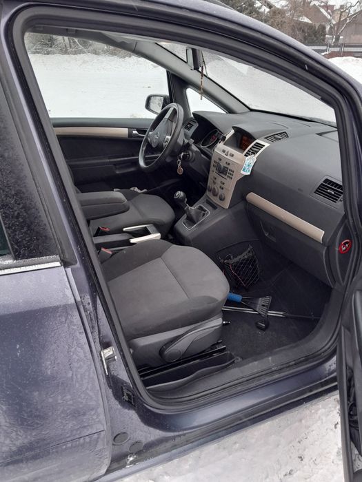 Opel Zafira 1.8 140km