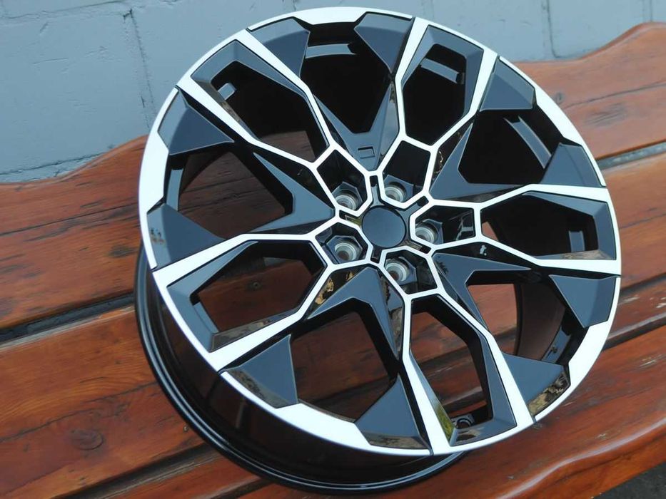 Czarne felgi R22 5X112 BMW X5 G05 Facelift LCI X5M X6 G06 X6M X7 G07