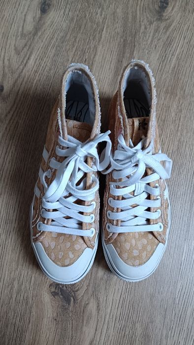 Sneakersy Disney adidas nizza