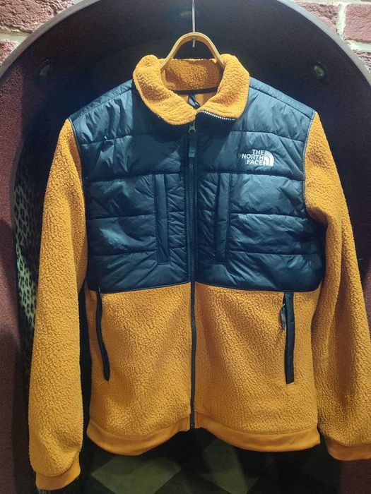 Продаются мужская  куртка The North Face