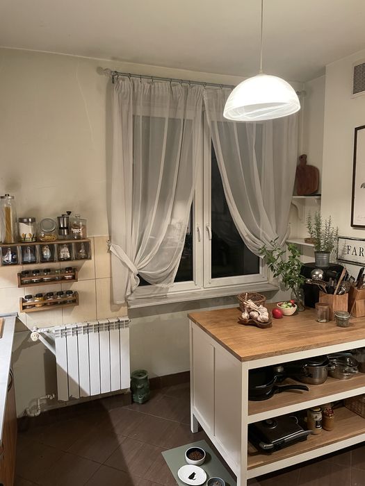 Mieszkanie  na parterze 49 m2 - sprzedaż, śródmieście, duża piwnica, strych, ładna okolica
