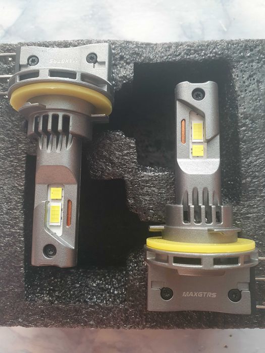 Лампы LED MAXGTRS 2x Canbus цоколь H15
