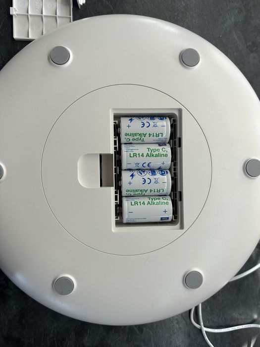 Продам годівницю для тварин Petoneer NutriSpin 6