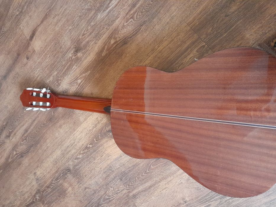 Гітара акустична