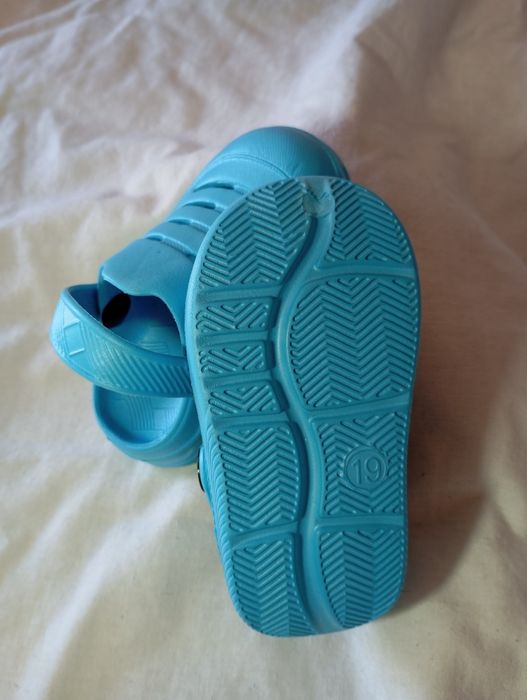 Crocks super lindas novas