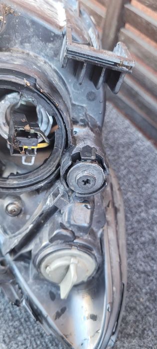 Lampa reflektor hyundai i30 soczewka