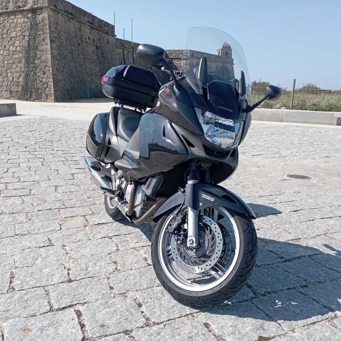 Mota Honda Deauville 700 NR de 2011