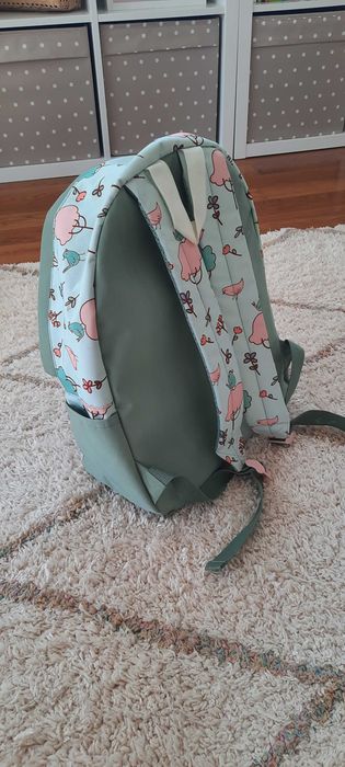 Vendo mochila super fofa64738968186371124